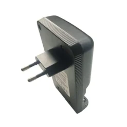Hot Chargeur 4 piles Pile - Chargeur