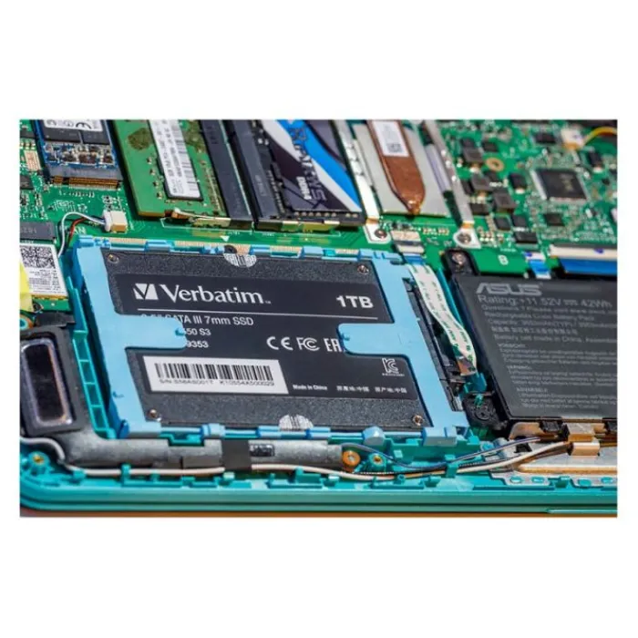 Outlet Disque dur SSD interne Sata 1To Vi550 S3 Disque Dur Interne, Ssd